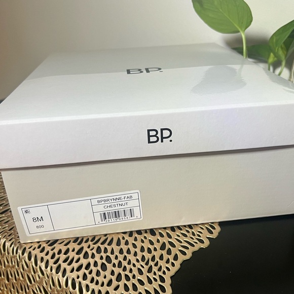 Heeled Suede Ankle Boots - Picture 5 of 5